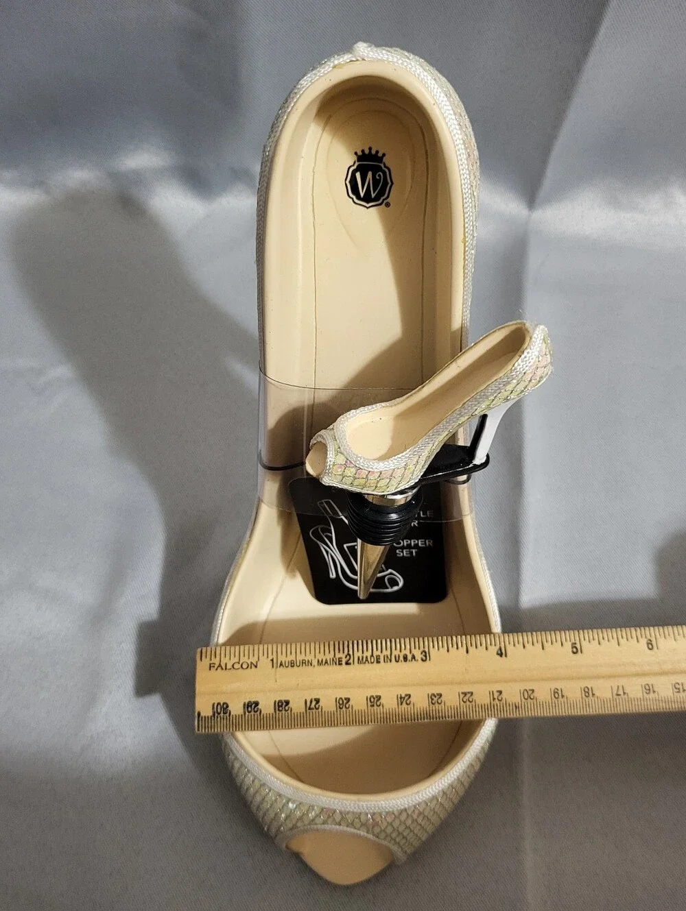 Wild Eye Designs High Stiletto Heel Shoe Wine Bottle Holder & Stopper Glitter